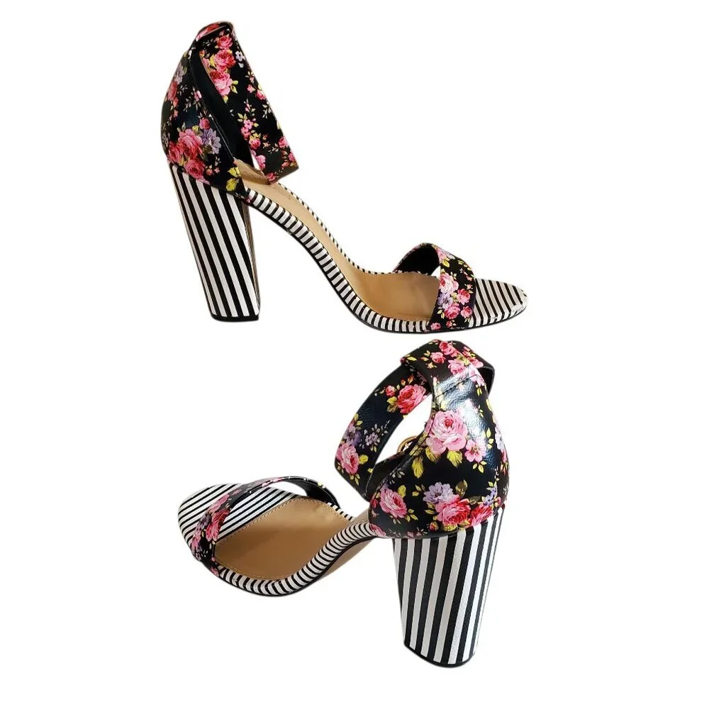 FLORAL AND STRIPES OPEN TOE HEELS SIZE 11